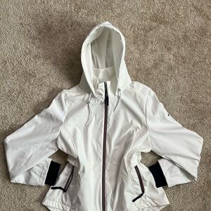 Tommy Hilfiger White Jacket with Navy Accents